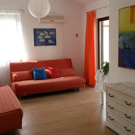 Apartment Suzana *