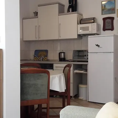 Suzana Apartment *